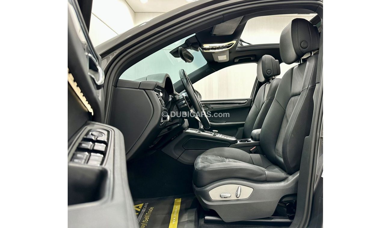 Porsche Macan 2015 Porsche Macan S, Full Porsche Service History, Low Kms, Excellent Condition, GCC