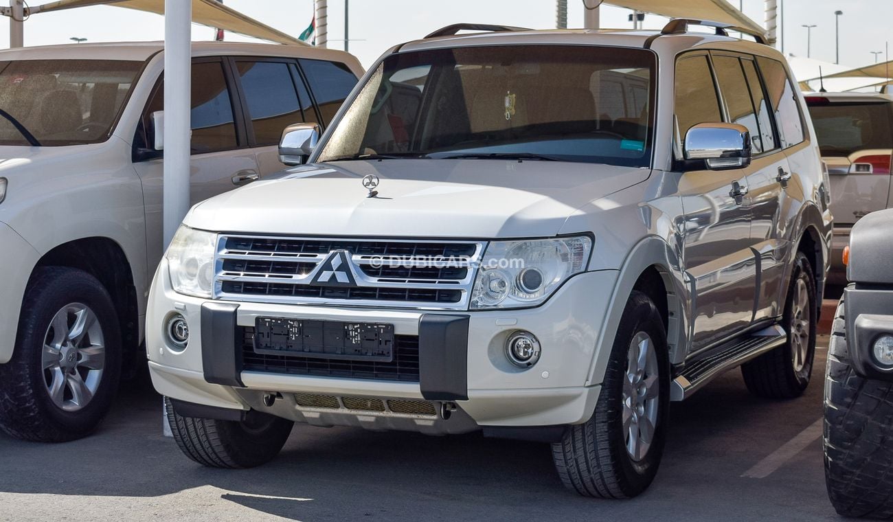 Mitsubishi Pajero GLS V6