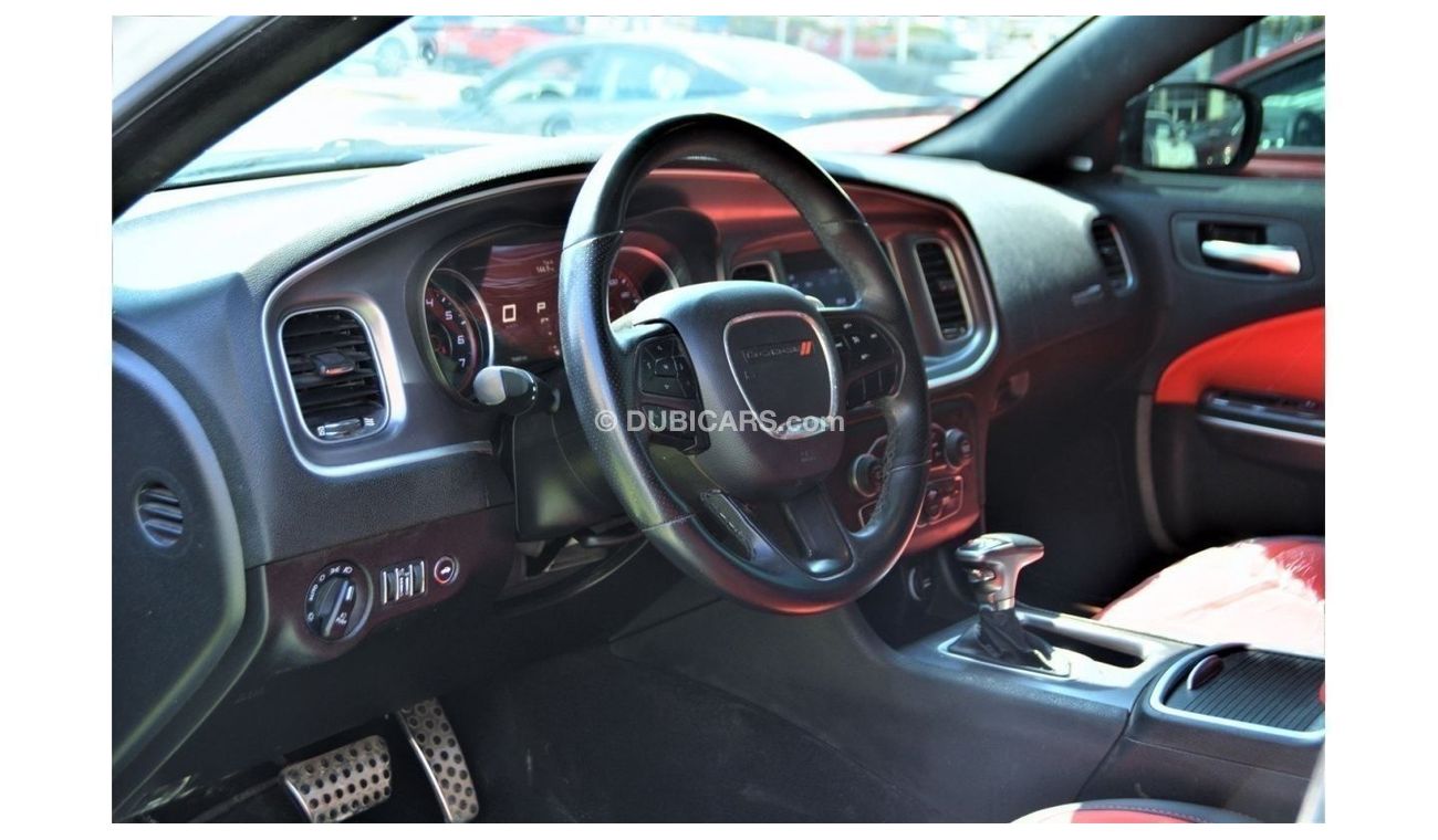 Dodge Charger 5.7L R/T *EID SALE OFFERS*HEMI /V8/5,7L/RT*SRT KIT/*WIDE BODYAED/ORIGINAL AIR BAG/PER MONTH 960 AED