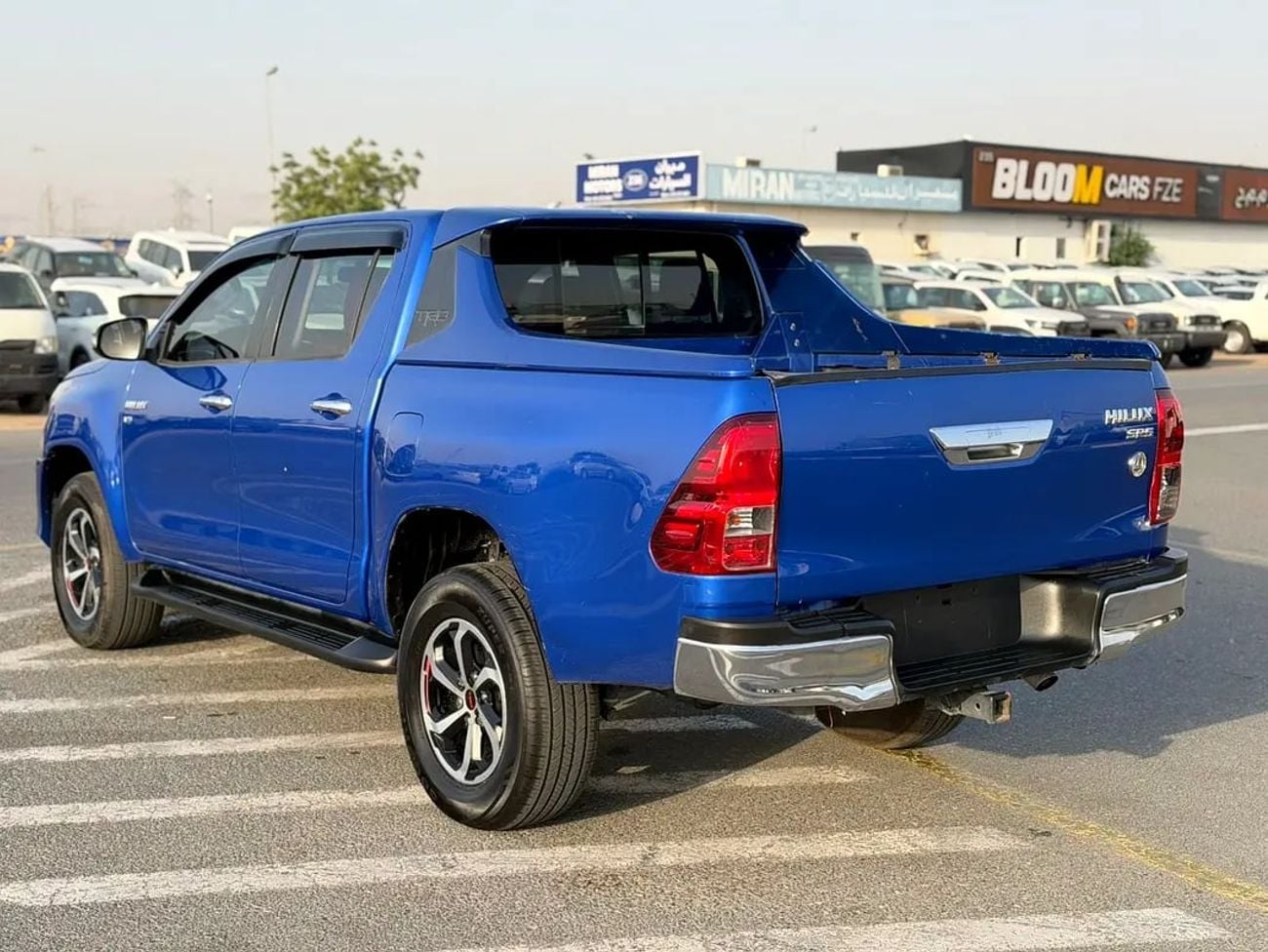 Toyota Hilux TRD V6 4.0L - GCC Specs - Full Option-In Excellent Condition