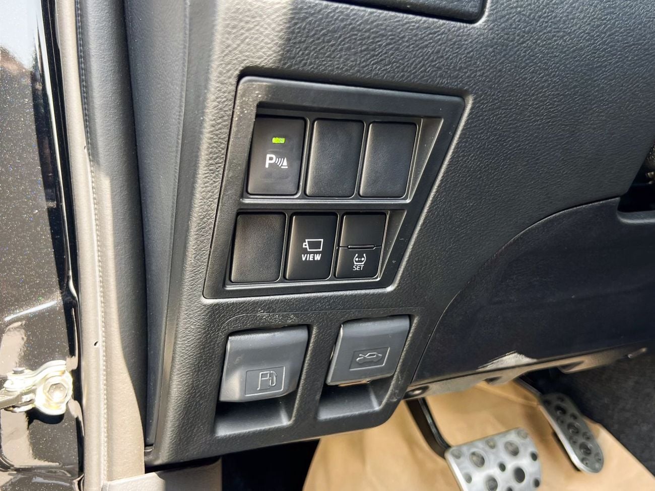Toyota Hilux GR SPORT - EXPORT ONLY