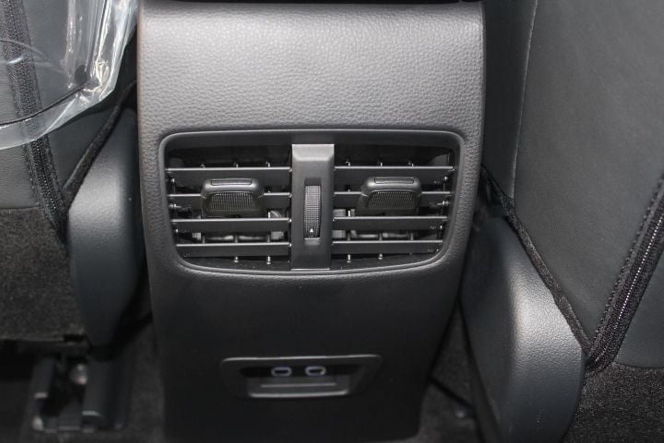 Toyota Frontlander Luxury Plus