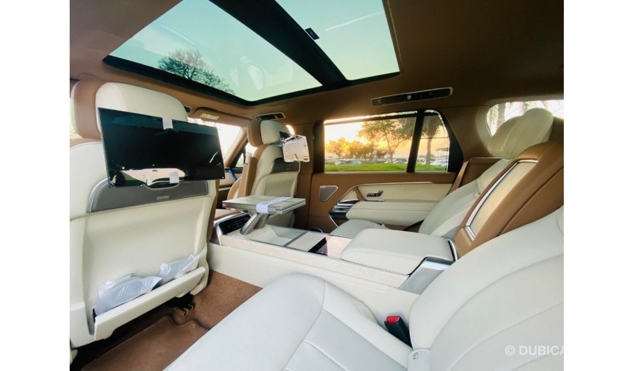 لاند روفر رينج روفر GCC SPEC UNDER WARRANTY AND SERVICE CONTRACT