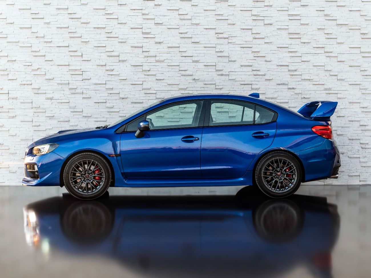 سوبارو امبريزا WRX