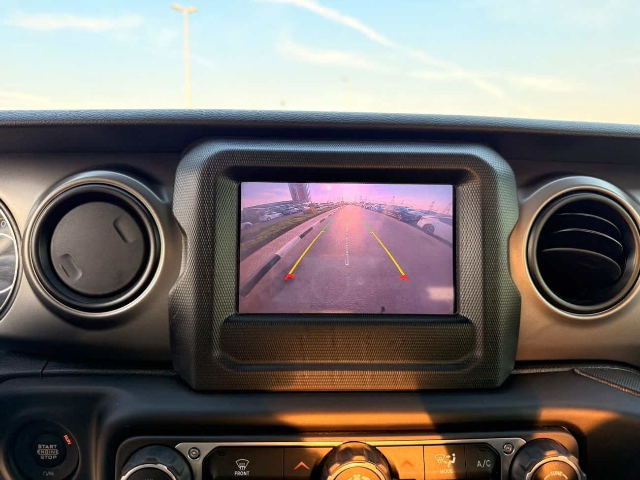 Jeep Wrangler Unlimited Willys 3.6L A/T