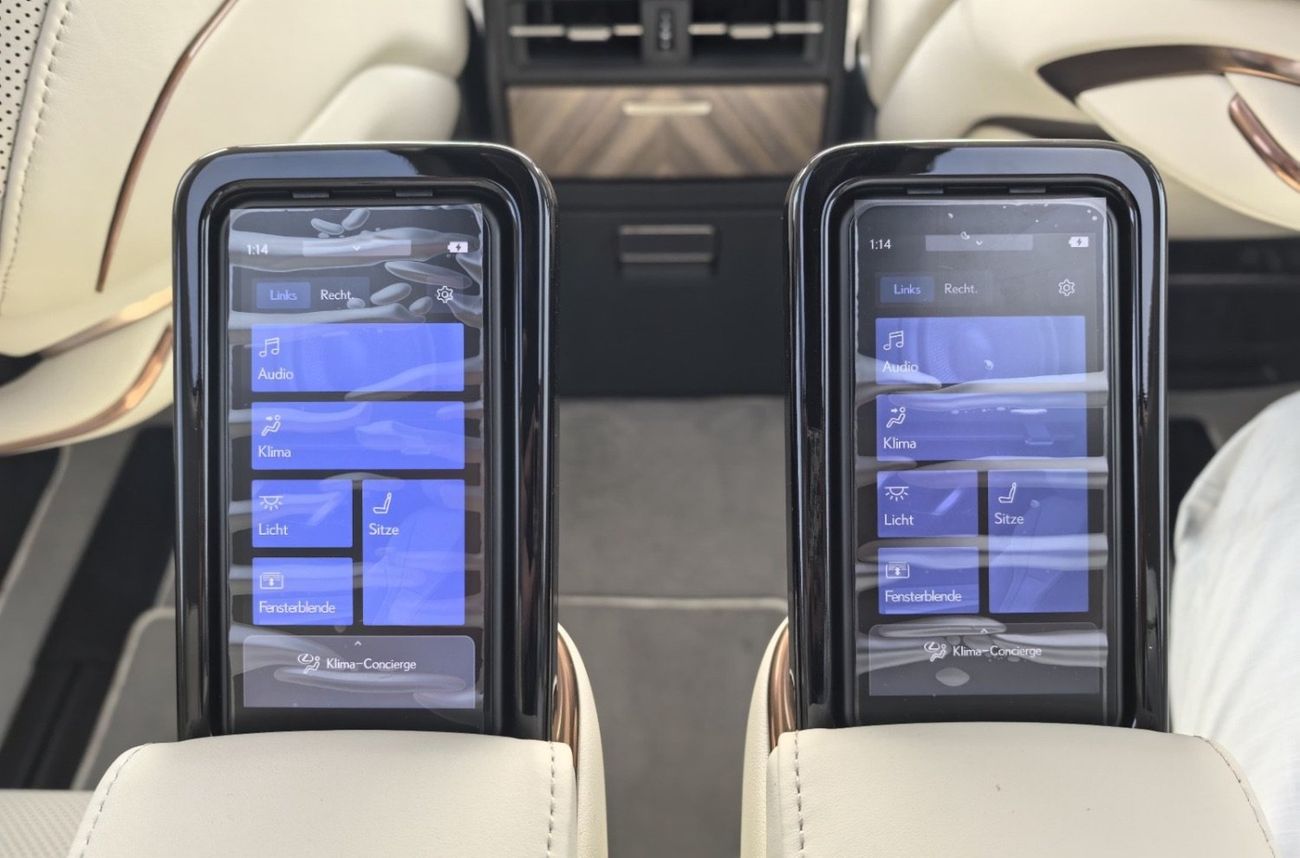 Lexus LM 350h 2025 LEXUS LM350h 2.5L HYBRID FULL OPTION