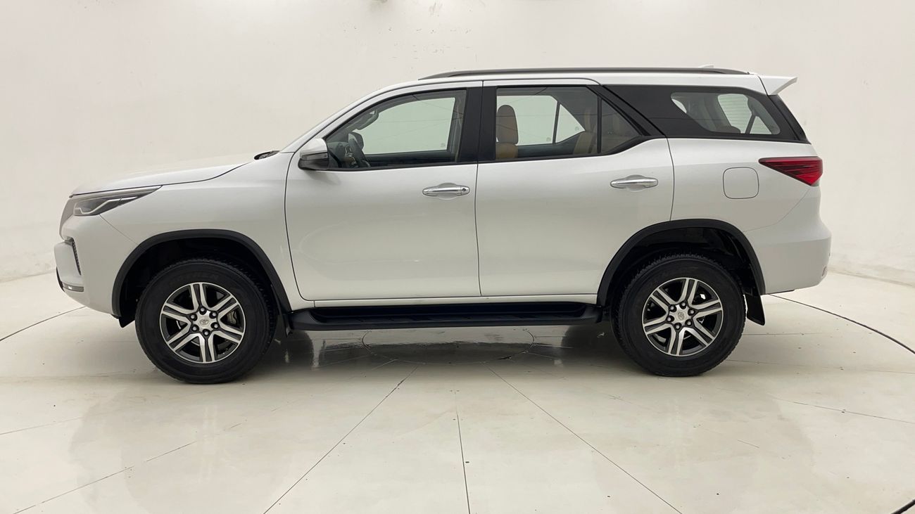 تويوتا فورتونر EXR 2.7 | بدون دفعة مقدمة | اختبار القيادة في المنزل