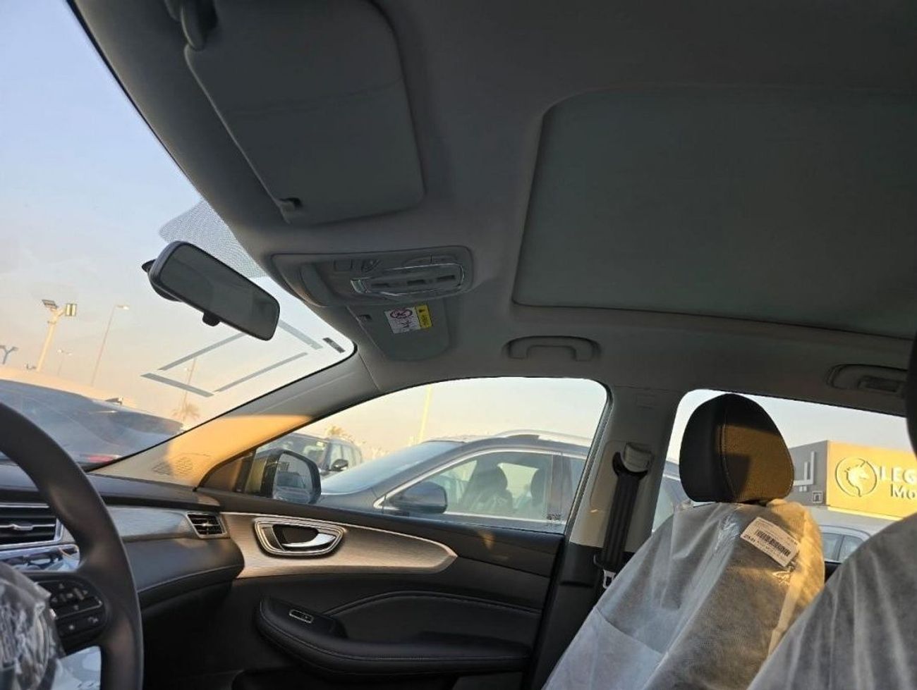 أم جي RX5 1.5L PETROL WITH PANORAMIC 2024 GCC