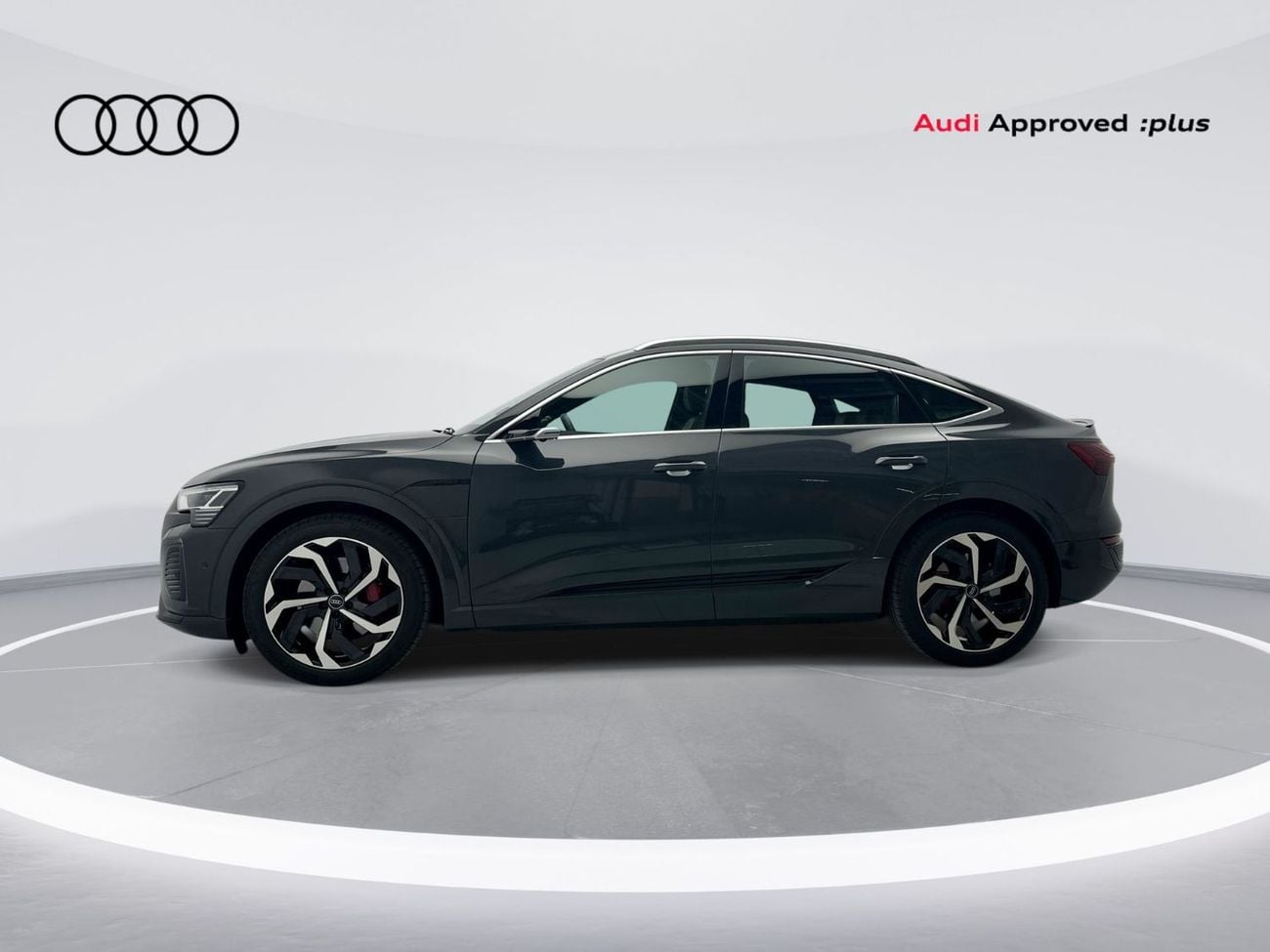 Audi Q8 etron Q8 Sportback S line 55 e-tron quat 408hp Progress (Ref# 09640)