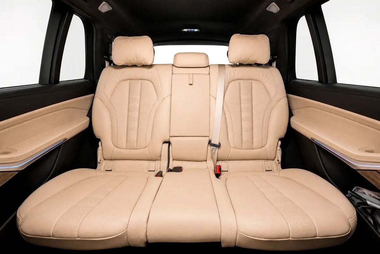 بي أم دبليو X7 40i M SPORT