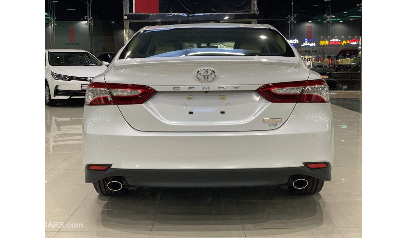 Toyota Camry 6V Limited MY2019