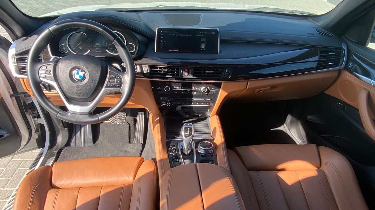 بي أم دبليو X6 xDrive40i Masterclass M Sport Package 3.0L