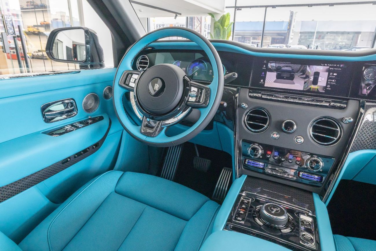 رولز رويس كولينان Rolls Royce Cullinan Black Badge | 2025