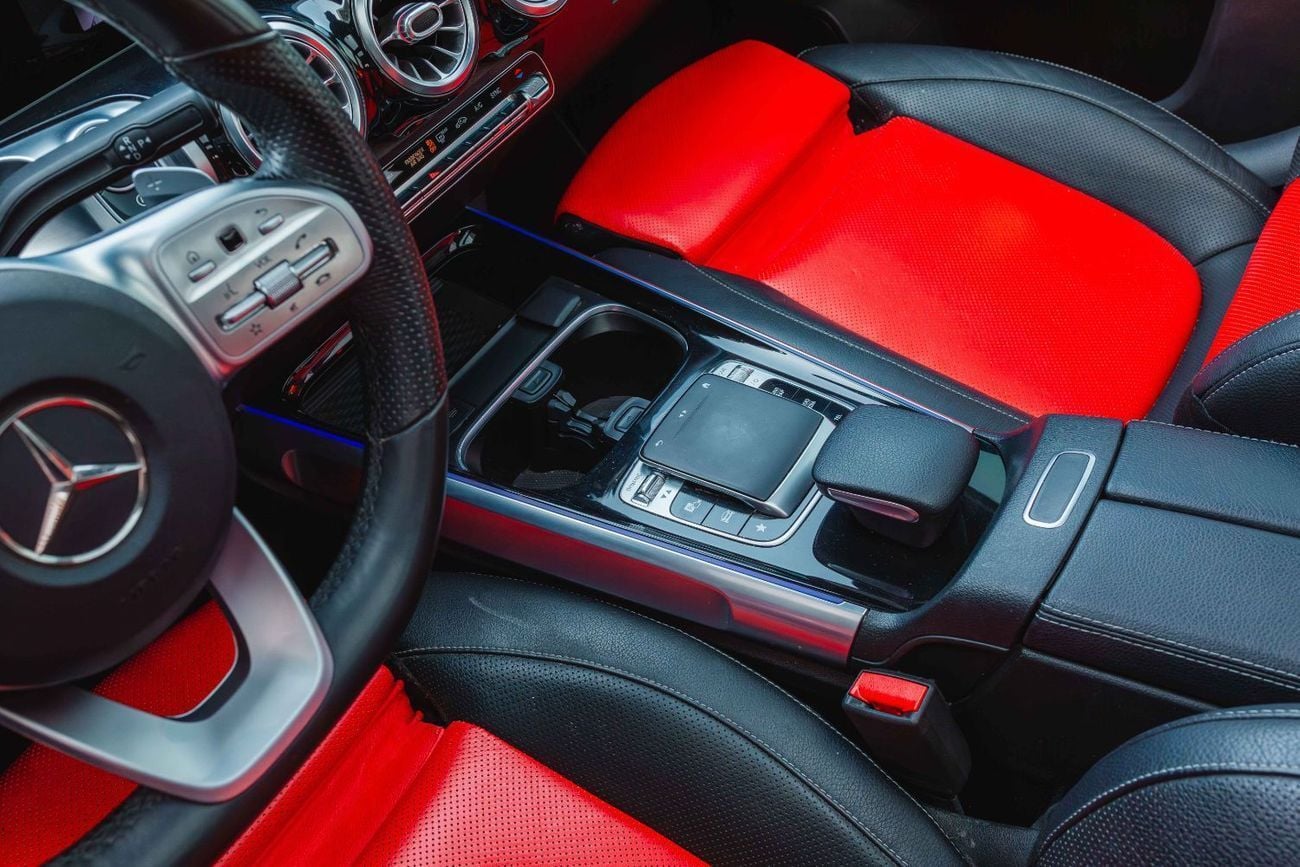 Mercedes Benz GLB250 4MATIC 2.0L (221 HP)