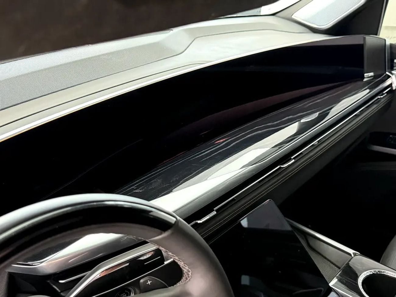 Cadillac Escalade ESV 6.2L ESV - GCC Specs - Brand New!