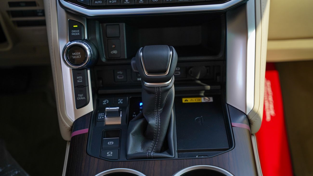 تويوتا لاند كروزر GXR 3.5L