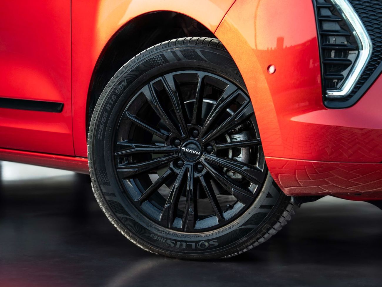 Haval Jolion 1.5T High Deluxe (181 hp)