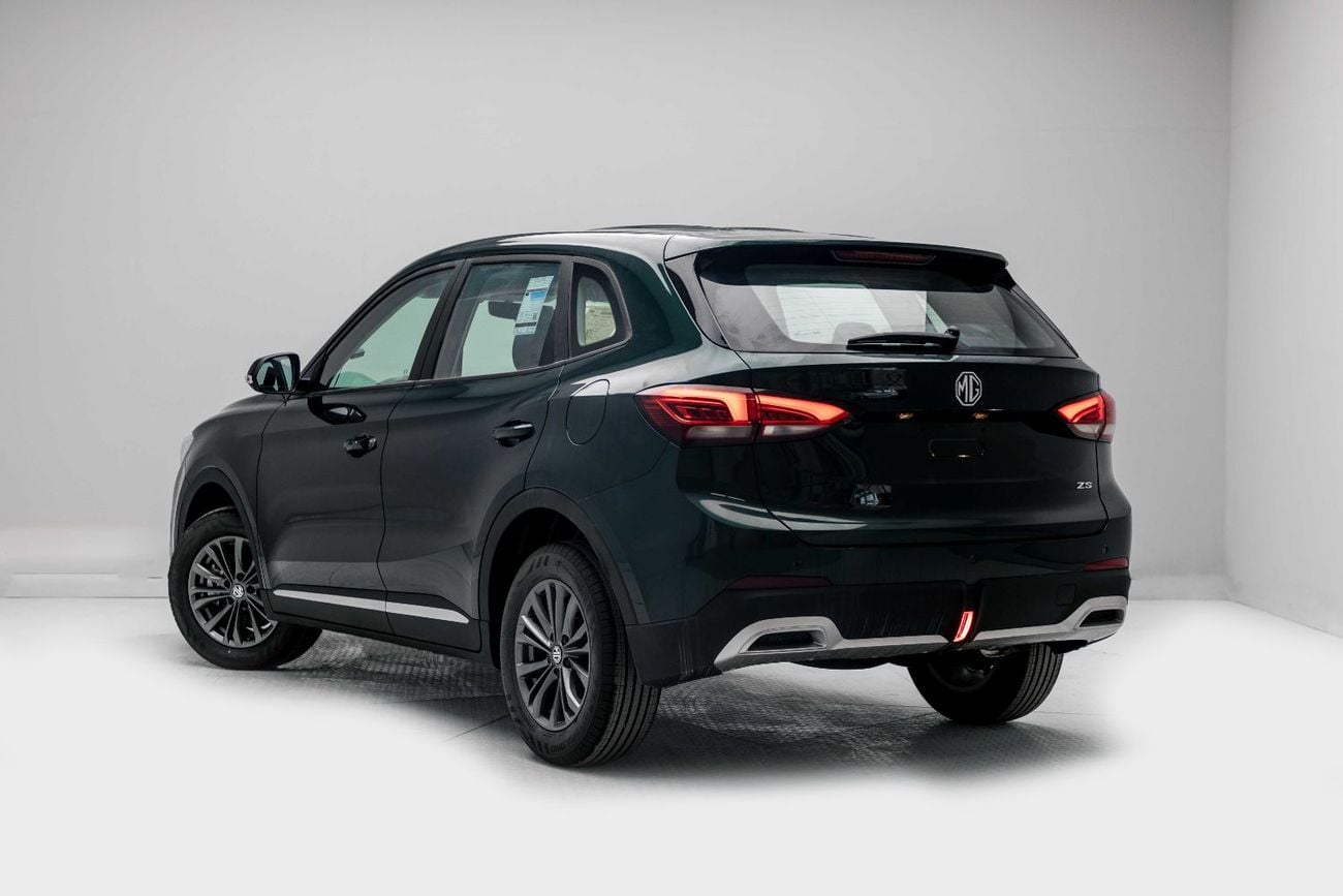 أم جي ZS STD 1.5L - GREEN INSIDE BLACK | EXPORT ONLY