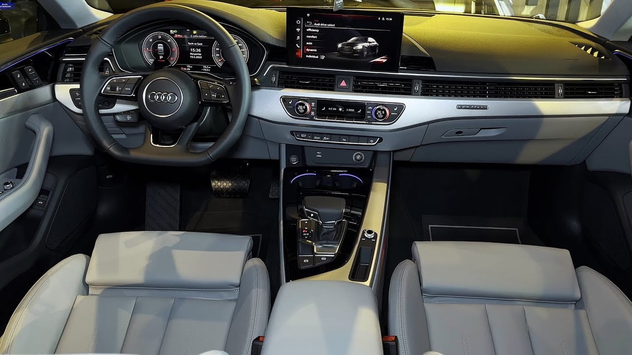 أودي A5 interior - Cockpit