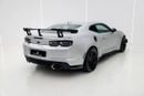 شيفروليه كامارو ZL1 ألياف الكربون 650 HP LT4 V8 | ZL1 1LE TRACK PACKAGE | 6-SPEED MANUAL