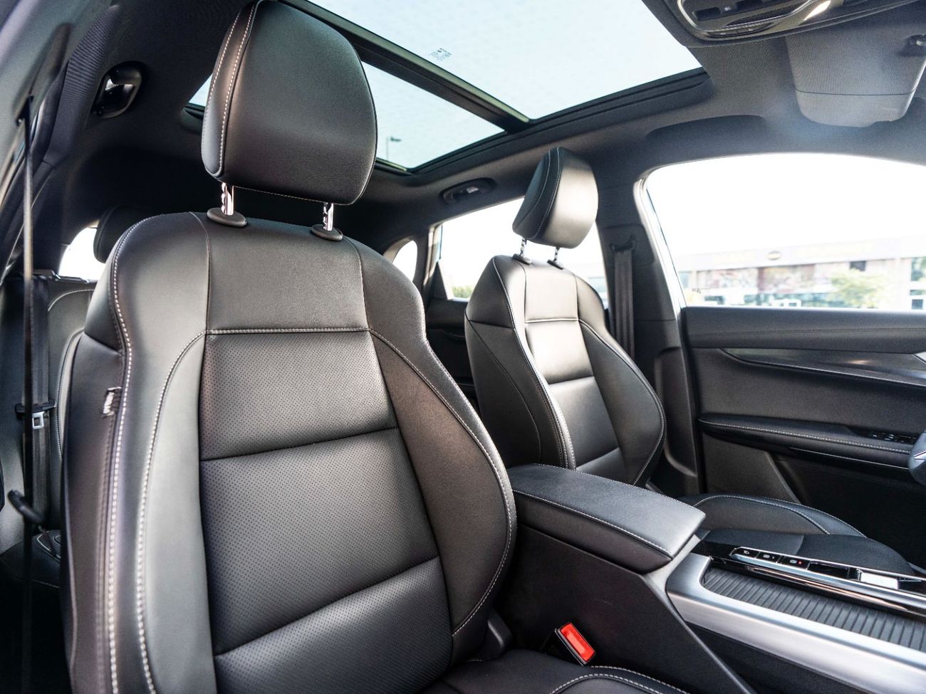 أم جي وان 1.5 LUX