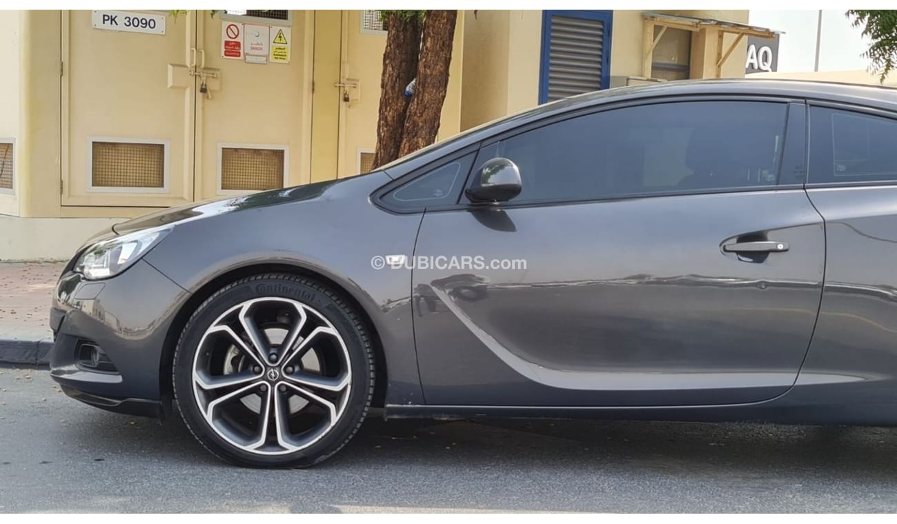 Opel Astra GTC 2016 1.4L Turbo GCC Perfect Condition