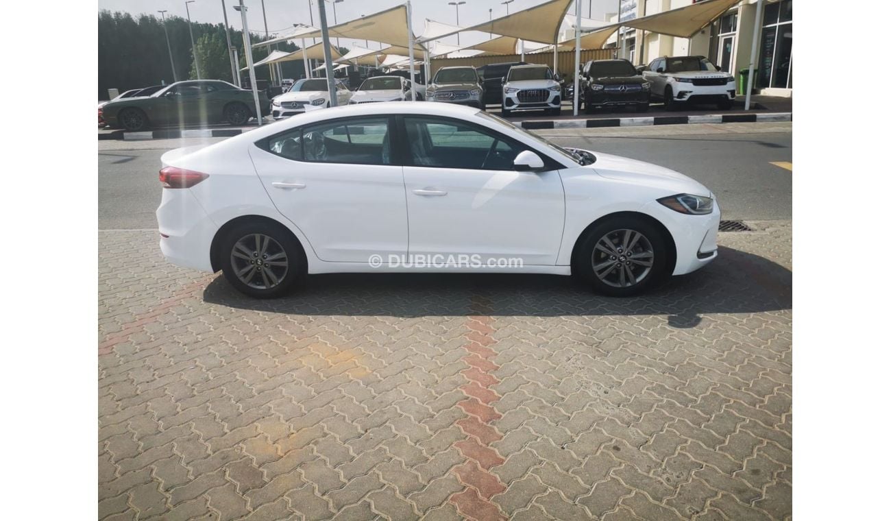 Hyundai Elantra GL Very Clean Car