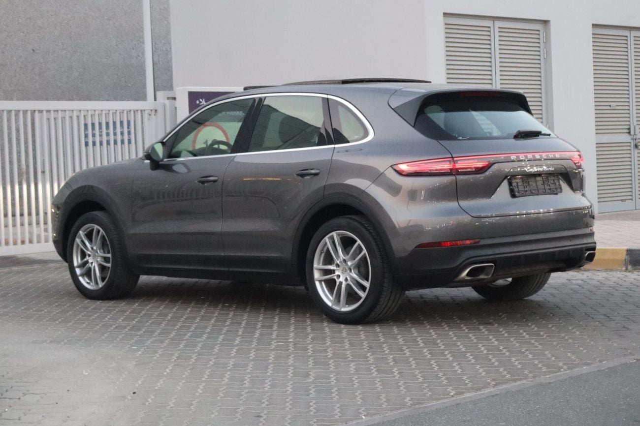 Porsche Cayenne STANDARD