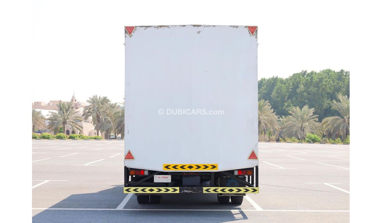 Mitsubishi Fuso Canter | Shutter Box Water Body | Special Deal | GCC