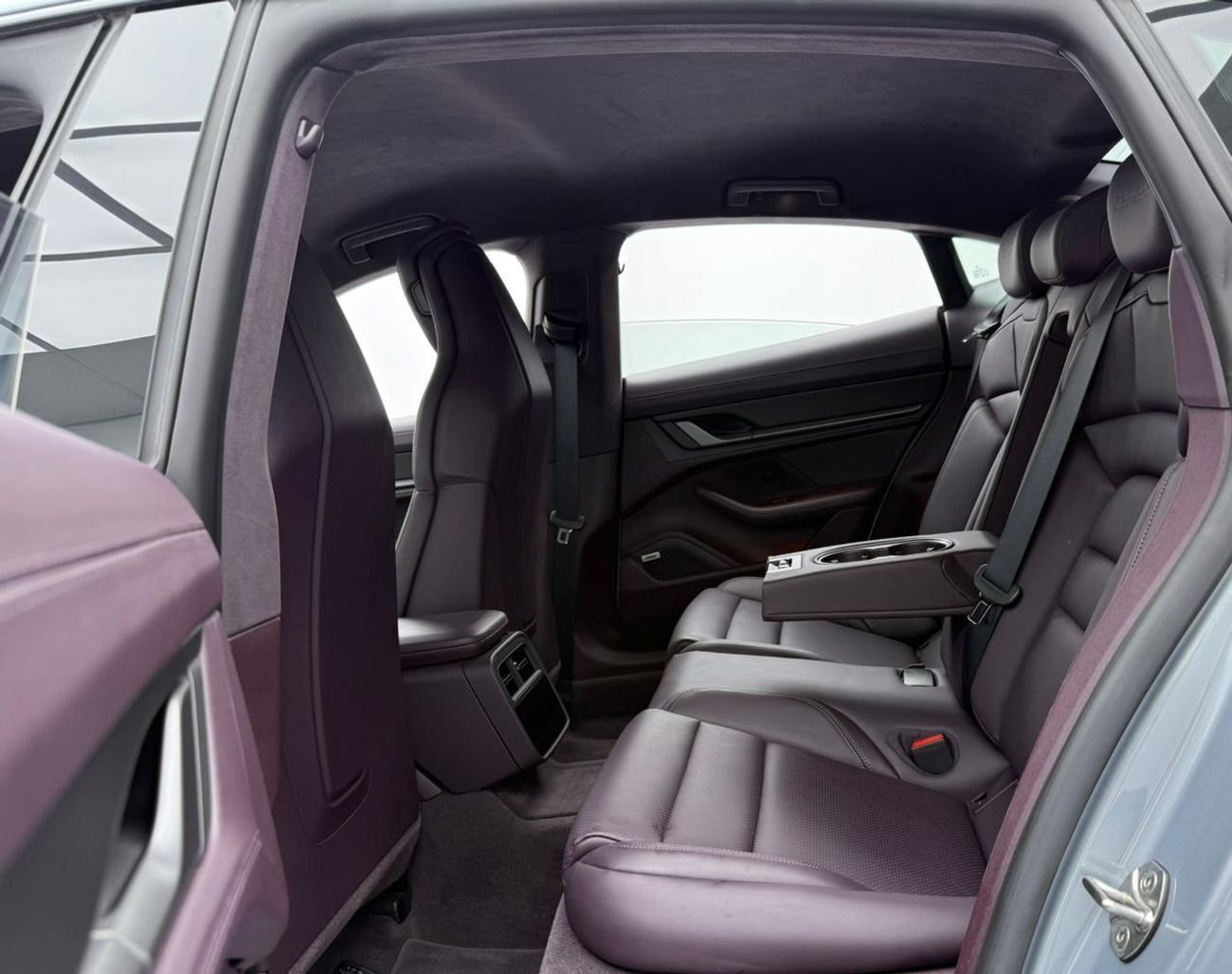 بورش تايكان Turbo S (761 HP) 2021 Porsche Taycan Turbo S, 2027 Porsche Warranty, Full Porsche Service History, V