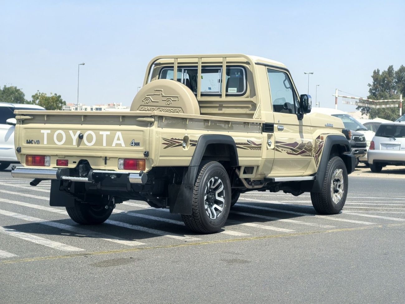 Toyota Land Cruiser Pick Up TOYOTA LAND CRUISER 79 SERIES SINGLE CABIN 4.0L PETROL FULL OPTION