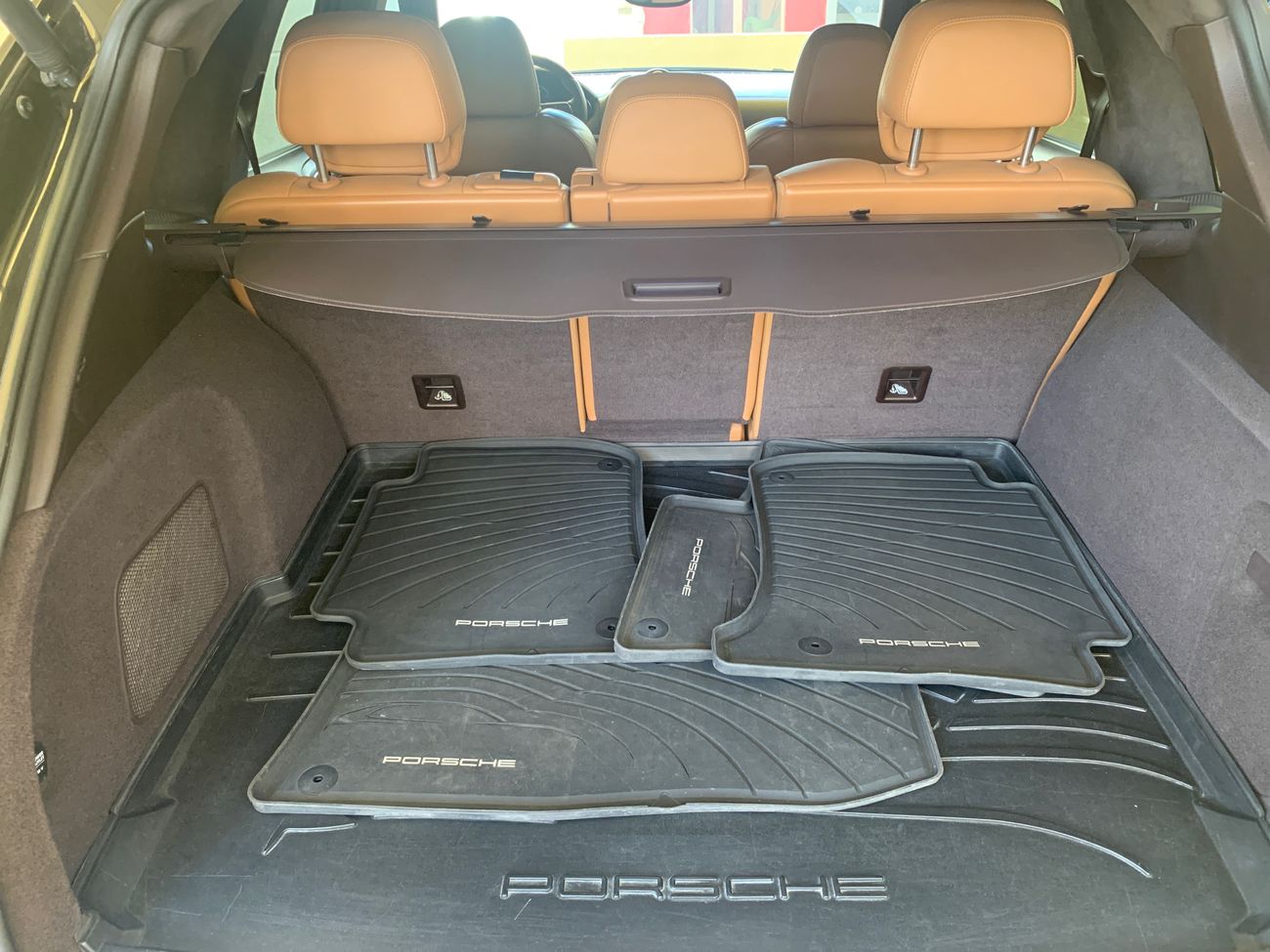 بورش كايان Turbo 4.8L (500 HP)