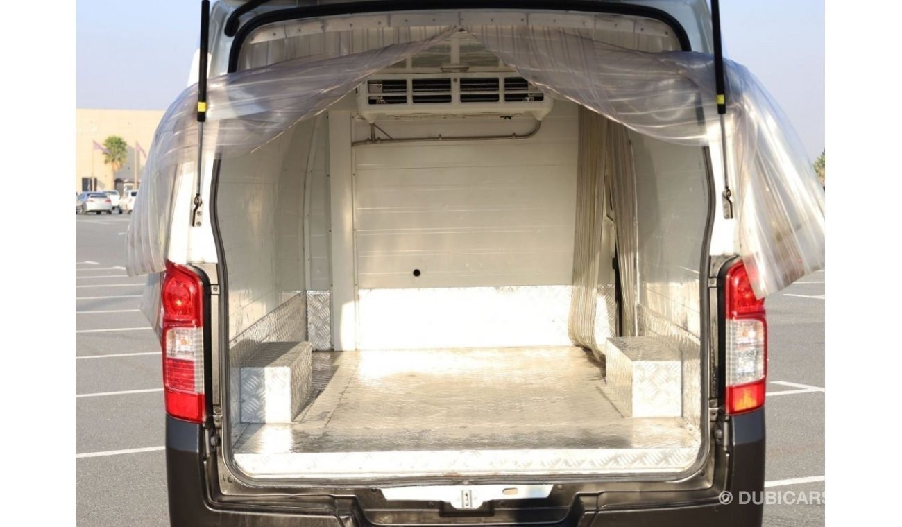 Nissan Urvan Std Cargo Van with Chiller Box | GCC Specs