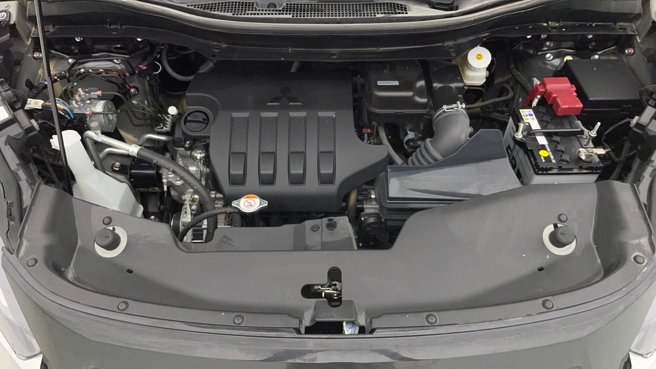 Mitsubishi Xpander H/L PREMIUM 1.5 | Zero Down Payment | Home Test Drive