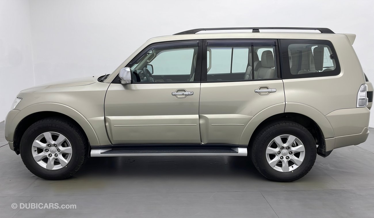 Mitsubishi Pajero GLS MIDLINE WITH SUNROOF 3.5 | Under Warranty | Inspected on 150+ parameters