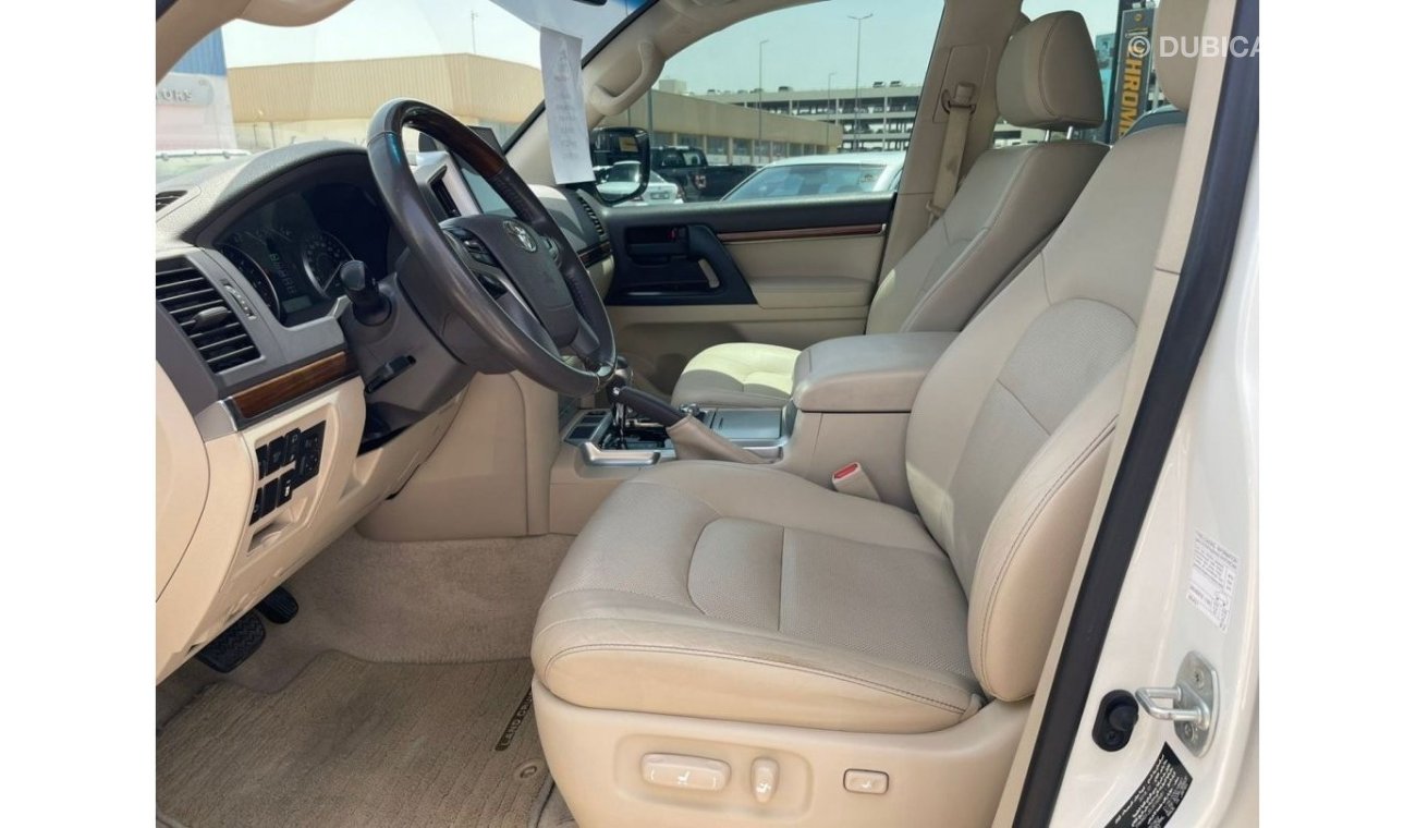 Toyota Land Cruiser GXR GXR V8