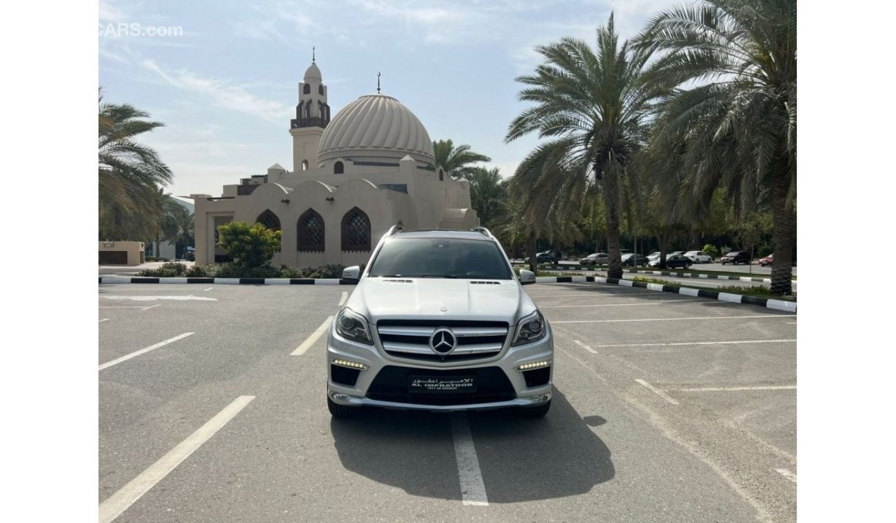 مرسيدس بنز GL 500 Std Std Std Very clean