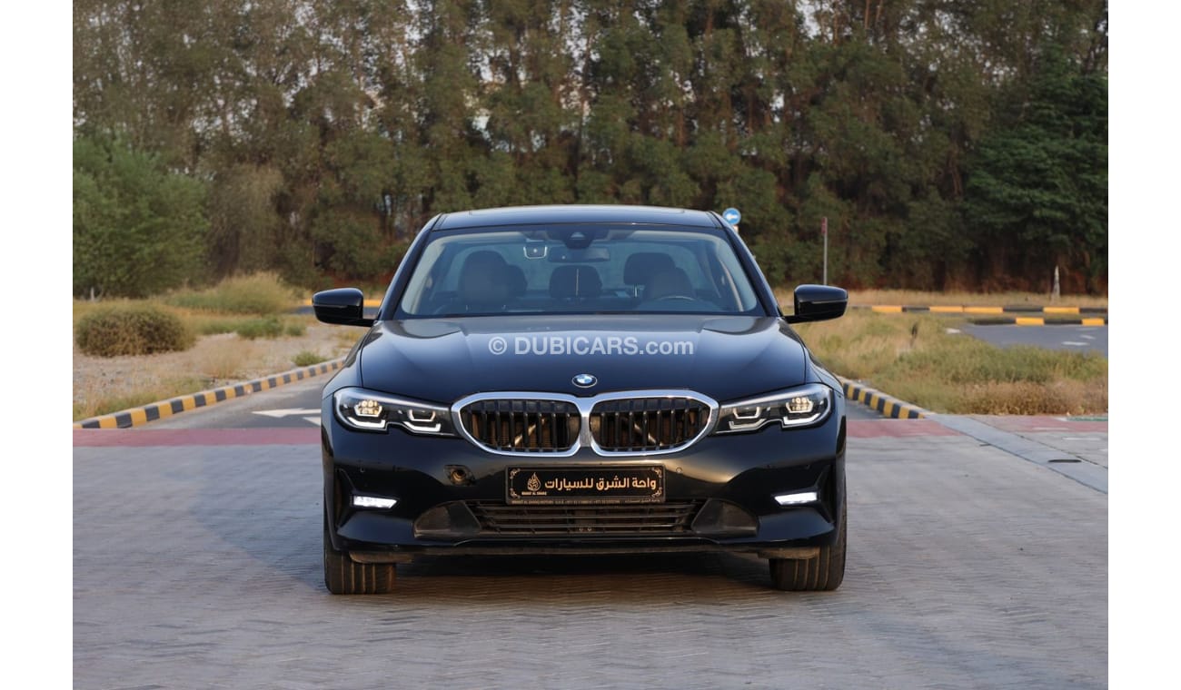 بي أم دبليو 320 BMW 320 i 2022 مواصفات يابانية بحالة ممتازة