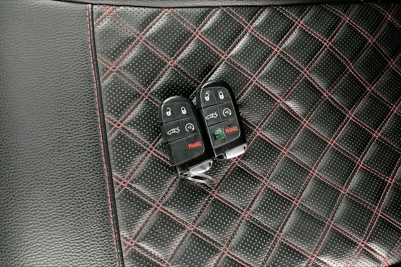 دودج تشارجر SXT / SE | شامل الضمان | 0 ﺪﻔﻋﺓ ﺃﻮﻟﻯ