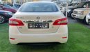 Nissan Sentra Gulf - agency condition - white paint inside beige in excellent condition, you do not need any expen