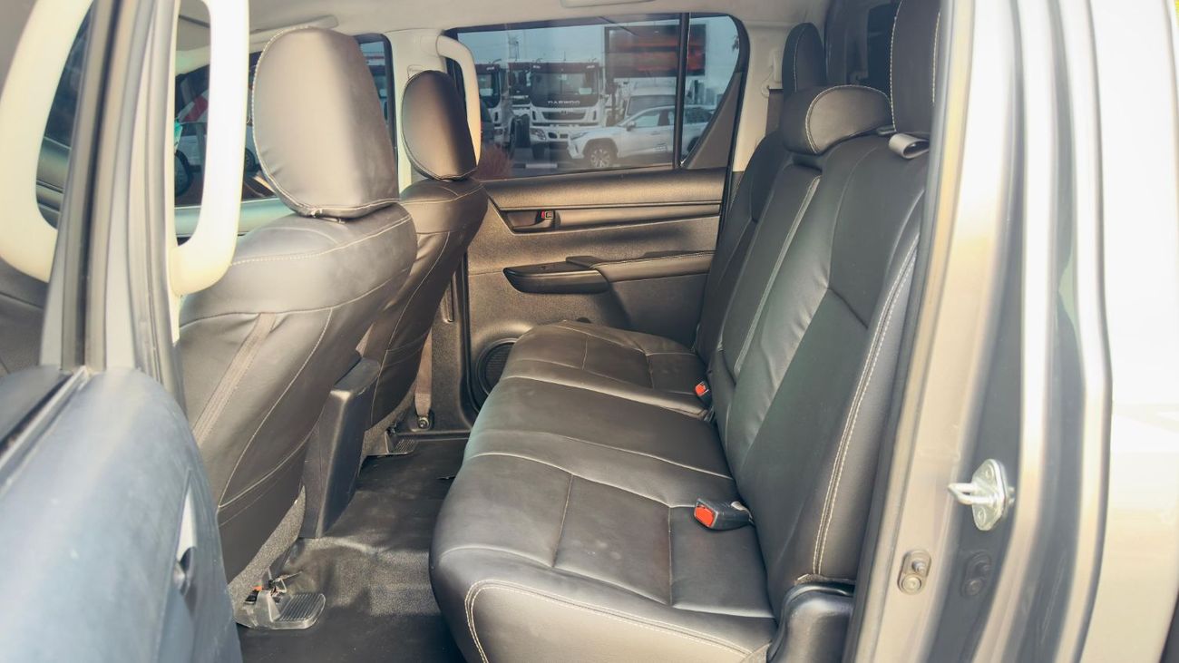 Toyota Hilux MODIFIED TO GR SPORTS | 4WD | RHD | 2.8L DIESEL | SPORTS BAR & LED ROOF LIGHTS