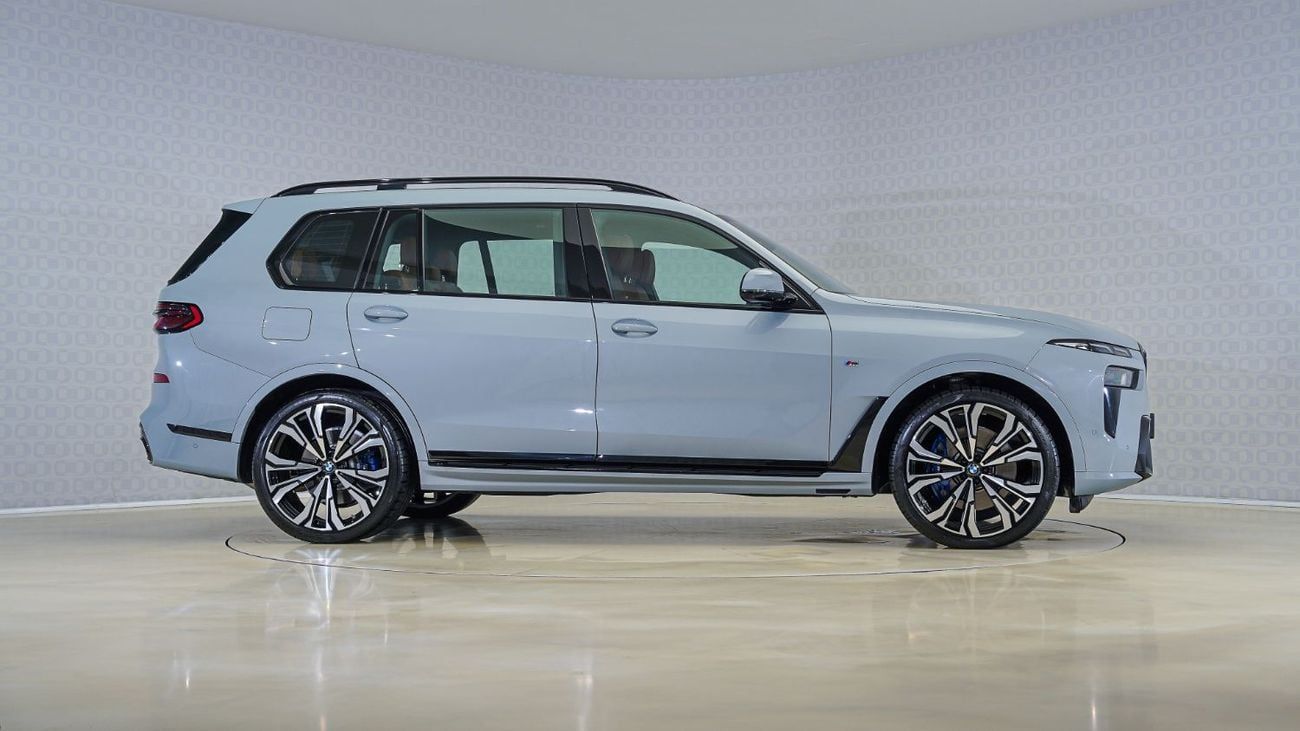BMW X7 XDrive40i 3.0L | AED 4,913 PM | Warranty Aug-2026 | GCC