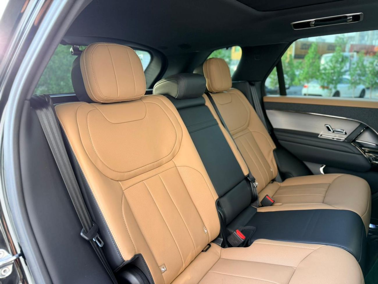 لاند روفر رينج روفر سبورت P530 V8 2025