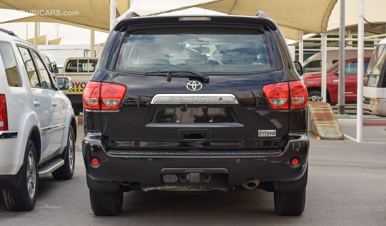 Toyota Sequoia 5.7L V8