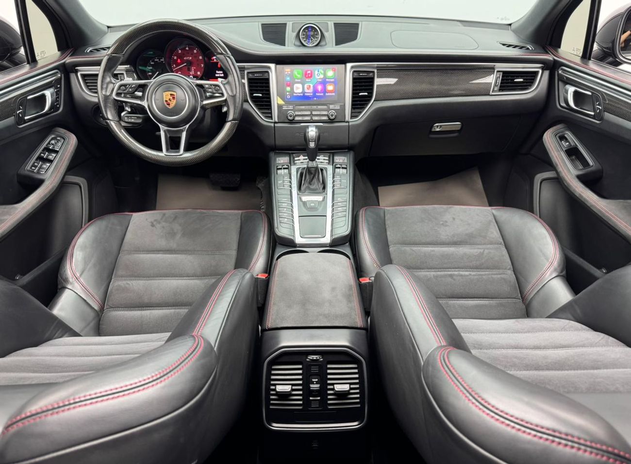 بورش ماكان GTS 2.9L (435 HP) 2017 Porsche Macan GTS, 2026 Porsche Warranty, Porsche Service History, GCC