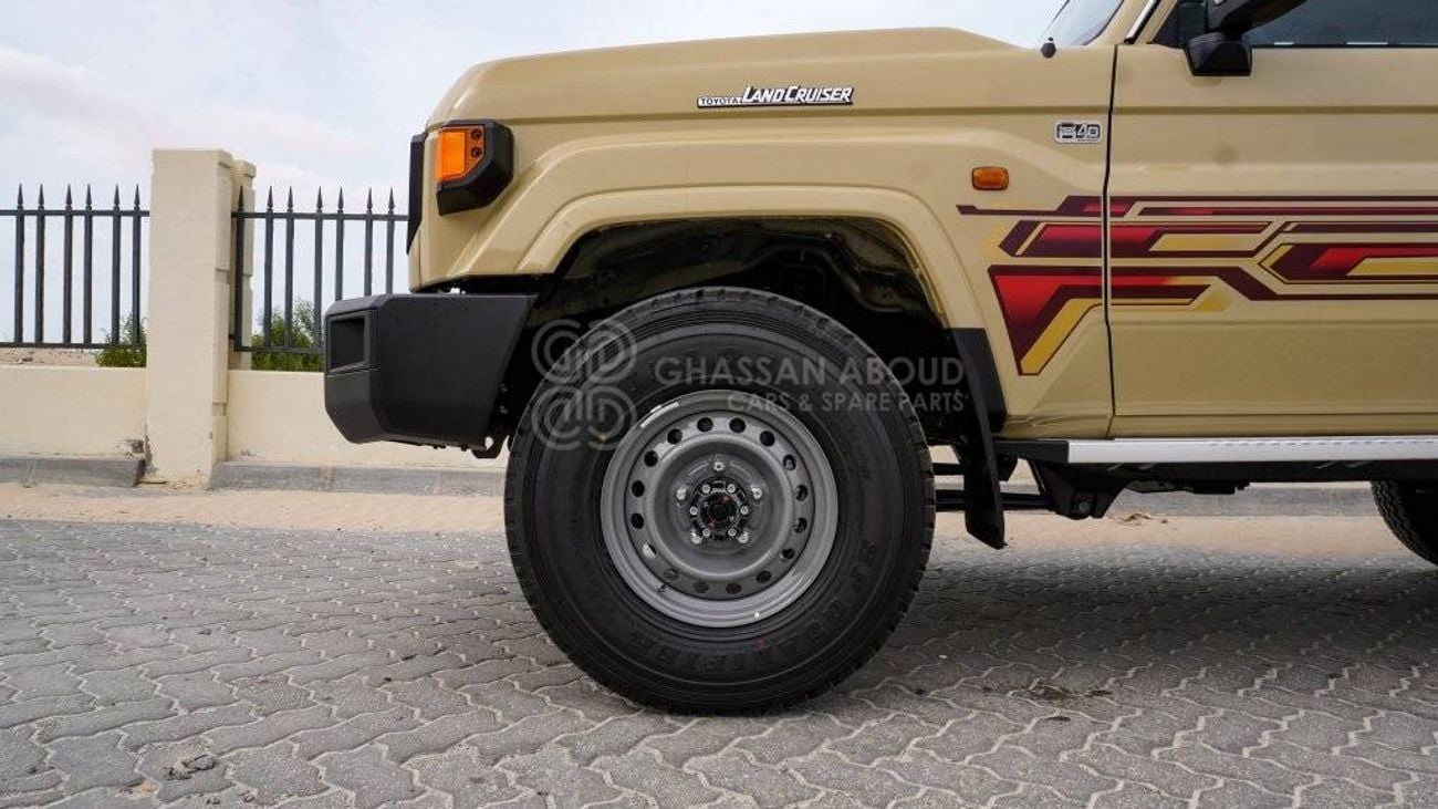 Toyota Land Cruiser 70 LC 76 Hard Top 4.0L