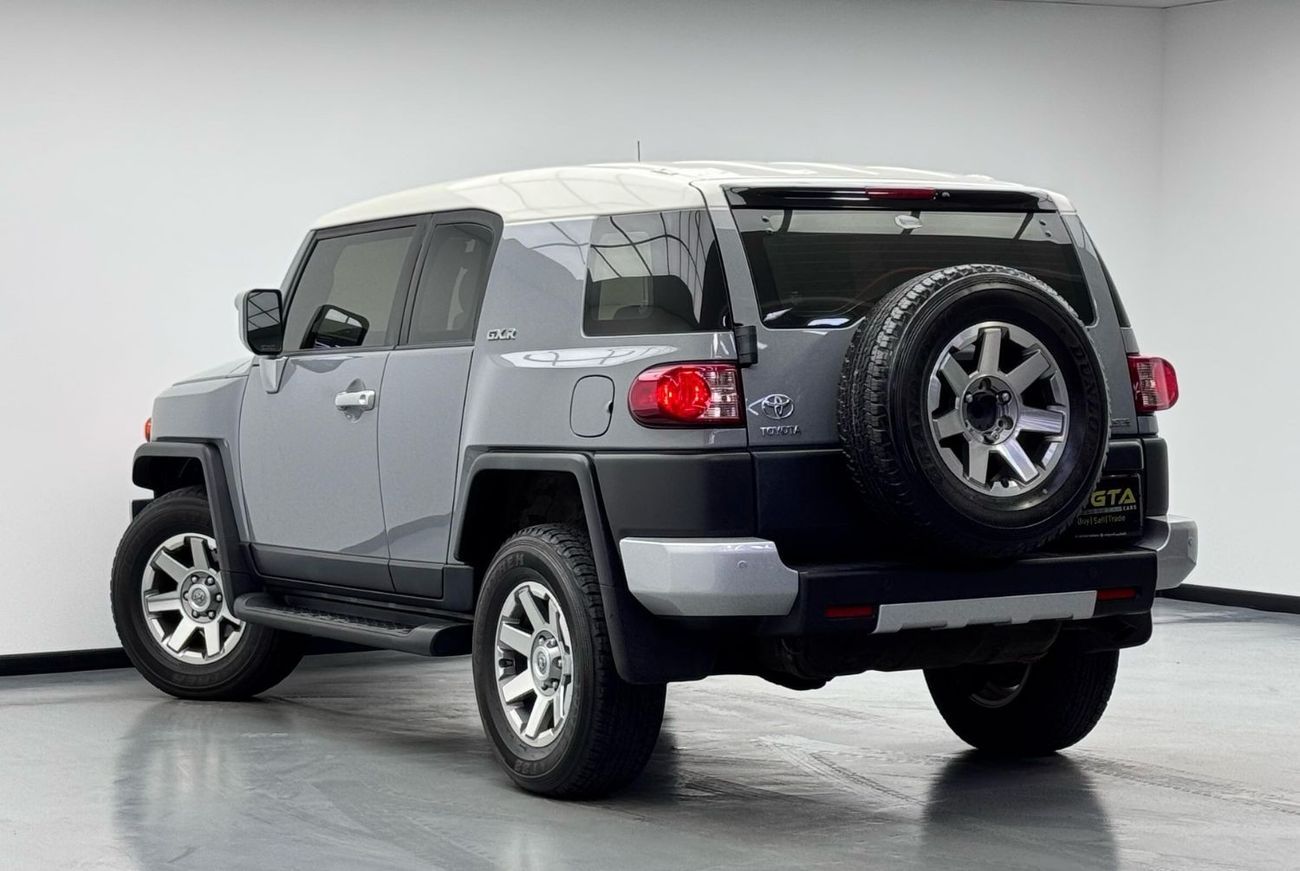 Toyota FJ Cruiser GXR 4.0L A/T 2019 Toyota FJ Cruiser GXR, 1 Year Warranty, Full Service History, GCC