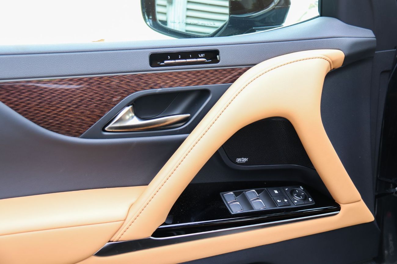 Lexus LX 600 Signature 3.5L Lexus LX600 2025 | Signature | Best Export Price