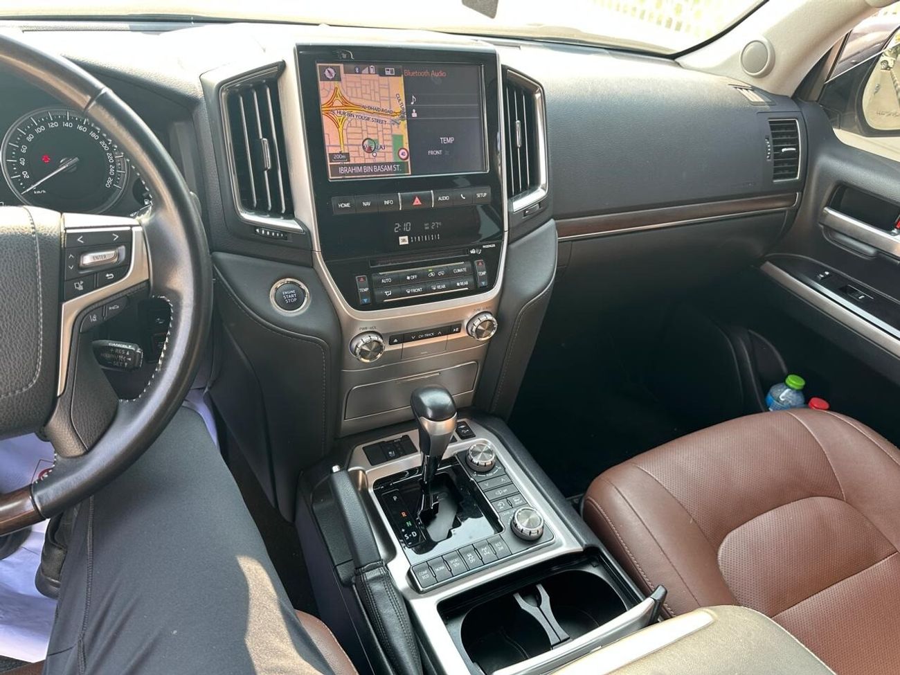 تويوتا لاند كروزر VXR 5.7L AWD