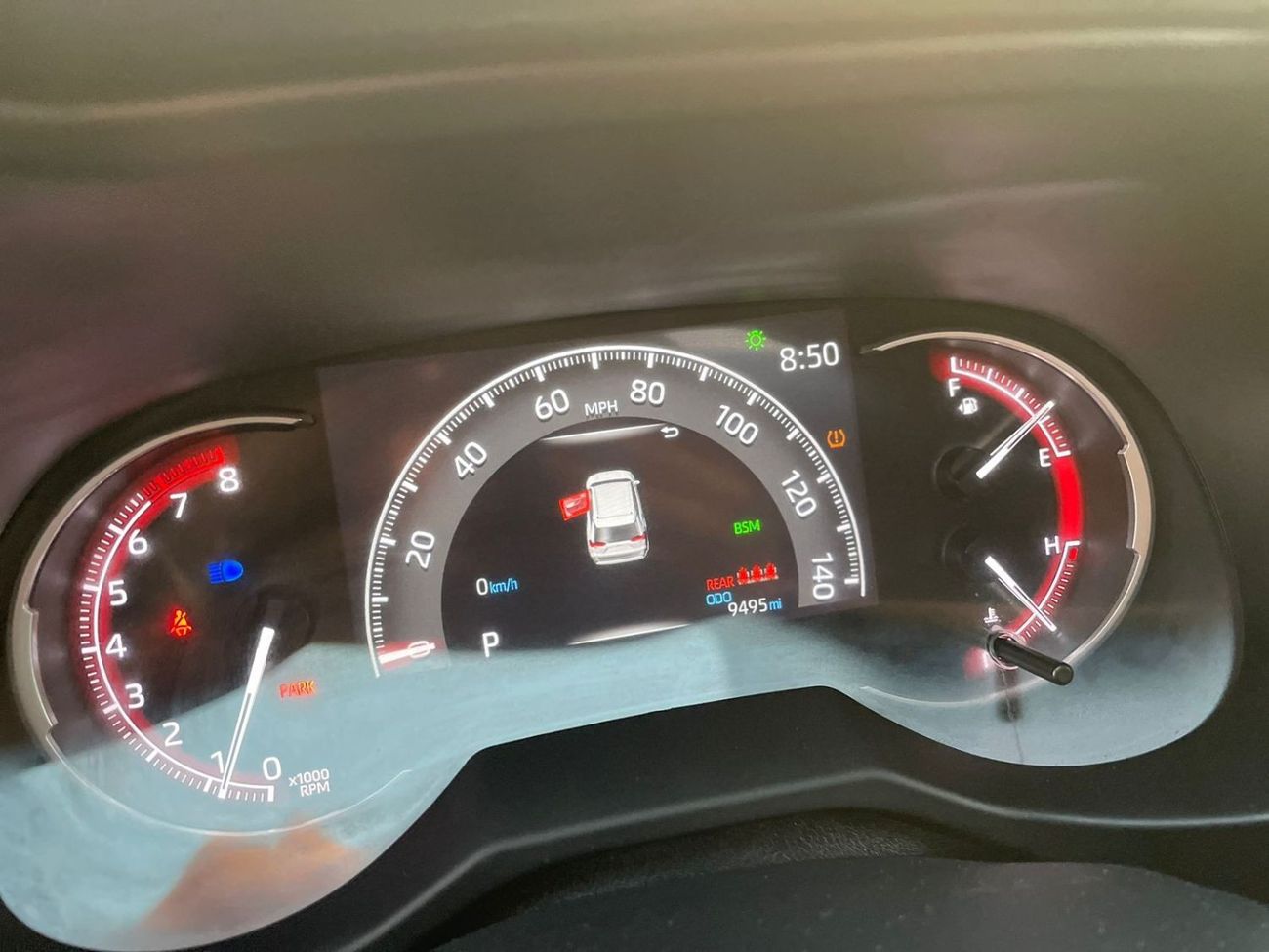 Toyota RAV4 2023 Toyota Rav4 XLE 4x4 Full Option 2.5L V4 With Radar - 9,400 Mileage